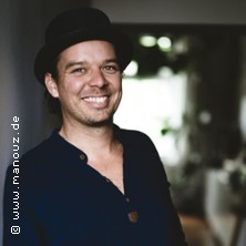 Erik Manouz live