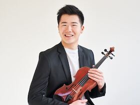 Ebinger Kammerorchester meets Spitzenklänge - Konzert mit Simon Zhu