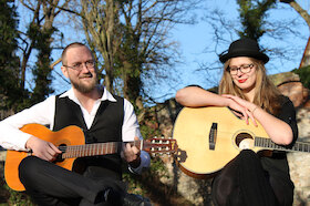 Burgsommer Festival - Handgemacht, Simon Becker, Tres Marias