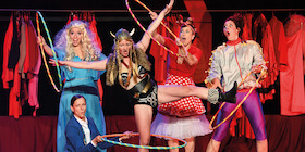Barbaren Barbies - A Wild Women Circus