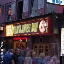 Der Drag Queen Olivia auf der Spur!
