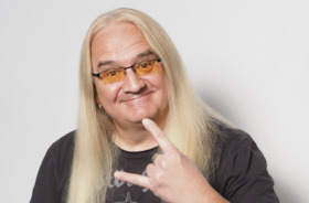 Sven Hieronymus - 50 Jahre lange Haare