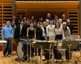Percussion-Planeten mit TalkingDrums - Schlagzeugensemble der HMDK Stuttgart