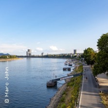 Rheinspaziergang ins ehemalige Regierungsviertel