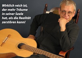 „Ideal & Wirklichkeit - Wirklich reich ist der, der mehr Träume ….“ mit Texten von Kurt Tucholsky und Erich Kästner