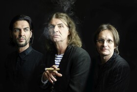Wenzel im Trio - Die Zeit der Irren und Idioten