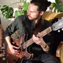 Musik mit Tom Ash