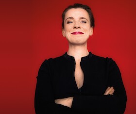 Tina Teubner - Lieber schön alt werden als hässlich jung bleiben