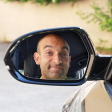 Django Asül - Rückspiegel 2026 - Ein satirischer Jahresrückblick