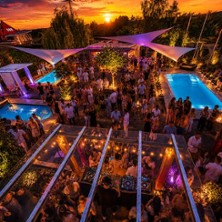 Auqu Luxe - the experience - infinity sunset sessions