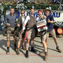 6. Spätsommernachtsfest | Stainless Steel