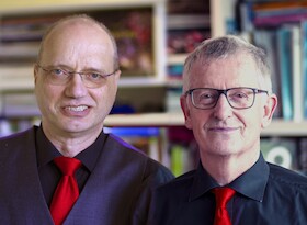Lesung in Farbe - Autorenlesung mit dem "Krimiförster" Christian Oehlschläger und seinem Lektor Ulrich Hilgefort