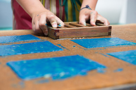 Workshop: Papierschöpfen