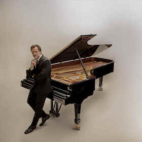 Sebastian Knauer & Berlin Soloists