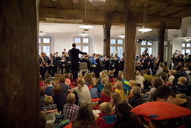Lauschkonzert des Stadtorchesters Ravensburg - In 80 Tagen um die Welt