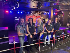 Bon Scott - THE FIRST INOFFICIAL AC/DC–COVERBAND