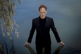 YANN YURO - SHOW DOWN – Wettstreit der Magier *Berlin-Premiere*