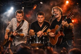 Kultur im Freien - Dicke Fische - Interpretieren bekannte, neue & eigene Songs