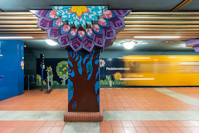 Jung, aber Denkmal: U-Bahn-Architektur