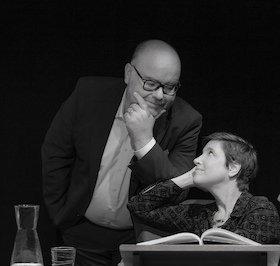 Kaléko/Kästner : Eine literarische Annäherung - Rezitation: Susanne Buchenberger und Martin Wacker; Musikalische Interventionen: Hubert Eßer