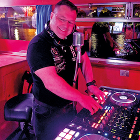 Back to the 80s/90s - Tageskreuzfahrten 2026 - Party