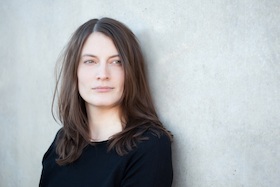 Signierstunde mit Lena Kiefer