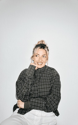 Angelina Boerger - Normal war nieder Plan