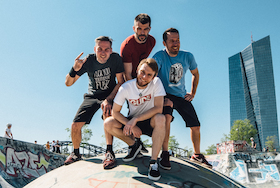 Alex im Westerland: Die Toten Hosen und Die Ärzte Tribute