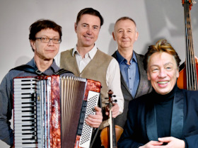 Karsten Troyke und Trio Scho - Picknickkonzert im Schlosspark Caputh