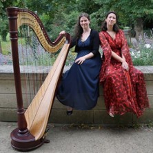 Une voix, une harpe
