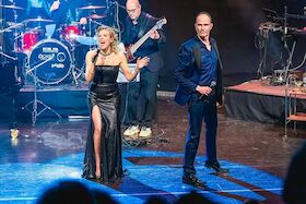 "Let the Sky Fall" - The Bond Concert Show - mit Thomas Borchert, Navina Heyne und Band