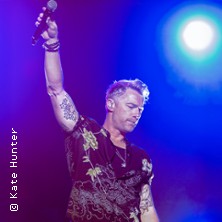 Ronan Keating & Orchestra feat. Neue Philharmonie Frankfurt + Sarah Engels
