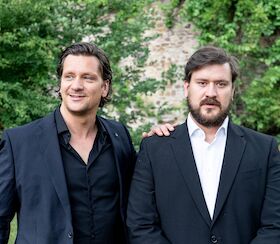 Vorhang Auf! - "Sterben für Anfänger" | Konzertbestuhlung
