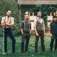 The Singer is always late
