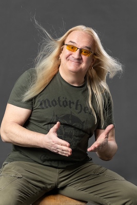 Sven Hieronymus - Rocker vom Hocker - 50 Jahre lange Haare