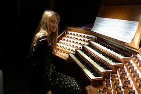 Stunde der Kirchenmusik - Eszter Szedmák (Ungarn), Orgel
