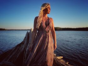Sofia Talvik - Amerikanische Folkmusik mit schwedischen Wurzeln