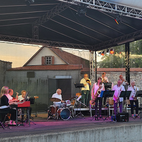 Musik von Miles Davis und Freunden