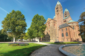 Speyer mit Frühstück - Weihnachtsmarkt - inkl. Frühstück (Preis ohne Getränke), ca. 4 Std. Aufenthalt