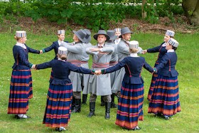Stimmungsvolle Reise nach Lettland: Tanz und Gesang