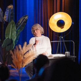 Andrea Ballschuh: Volle Kanne leben - Musikalische Lesung