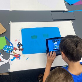 Mercedes-Benz Kinderferienprogramm - Trickfilm "Future Car" - in Zusammenarbeit mit dem ZKM