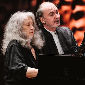 Martha Argerich & Jura Margulis - Bühnenplätze