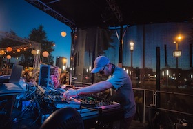 Maier-Hauff // DeRungs - „electronic fokus" - Electronics-Jazz-Dancing Duo