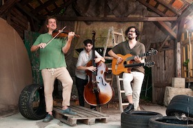 Paul Dangl’s Fretless: „Lithuanian Stories“