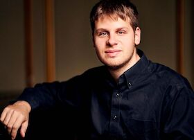 Earthquake – Dmitry Yudin, Klavier