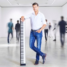 Holger Blüder - "Der Mensch" - musikalisches Kabarettprogramm
