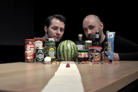 Himlet - Schauspiel mit Objekten nach Shakespeares Hamlet