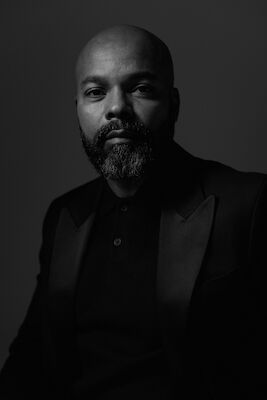 Myles Sanko | I see my light