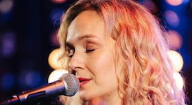 Sarah Weiss - Back to Surface Tour